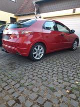 Honda Civic 1.8 Sport rot - Honda Civic aus 2007: Sport