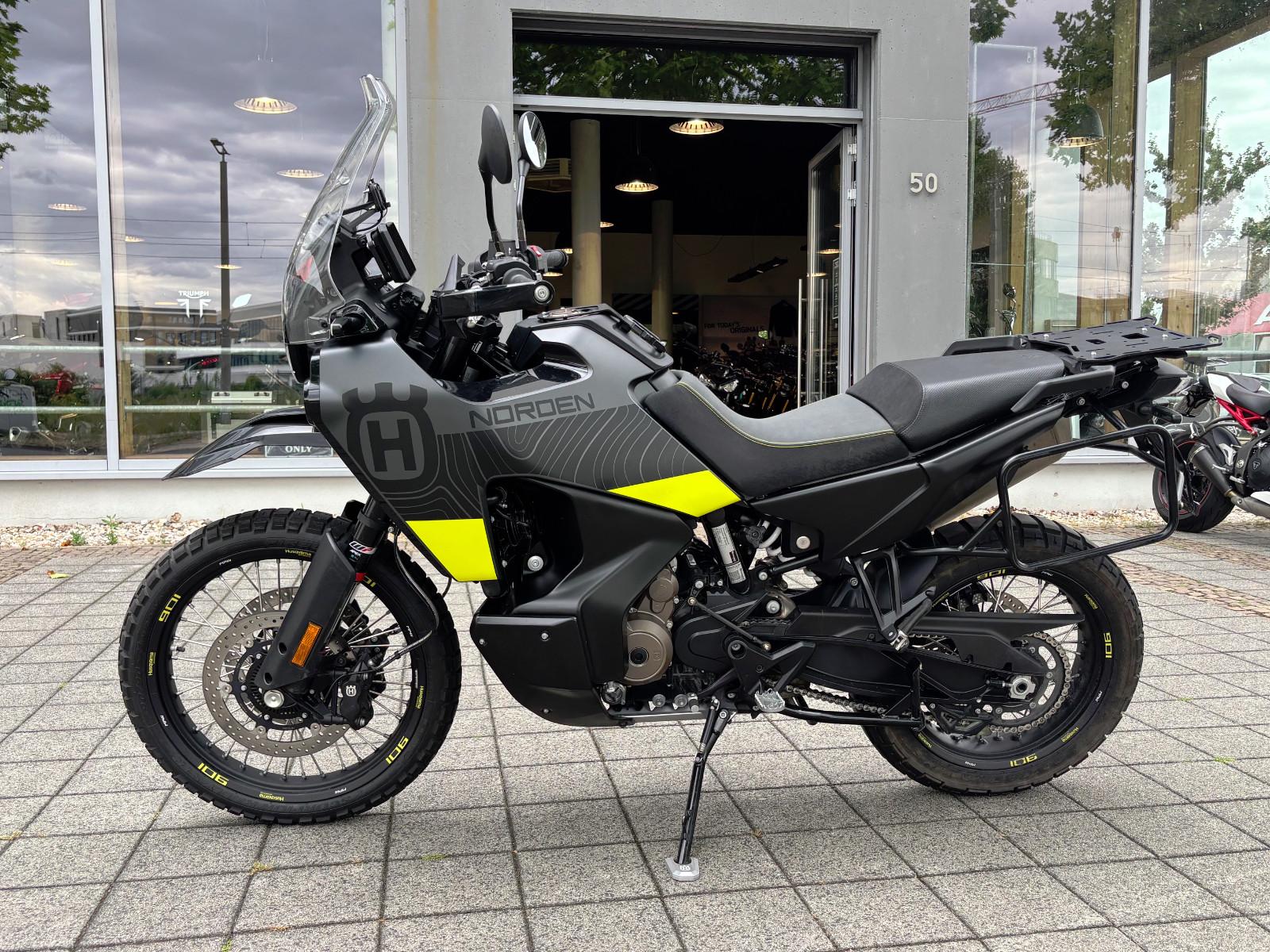 Husqvarna Norden 901 Black'n Gold   *1.HAND TOP-ZUSTAND