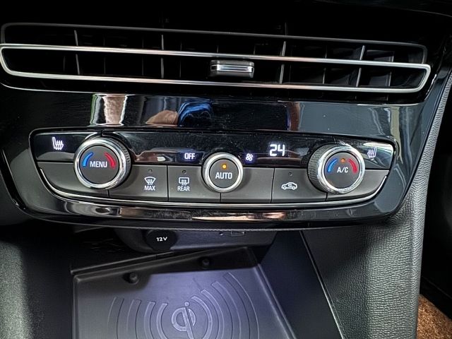 Mokka-e  Ultimate Elektro Rückfahrkamera Navi