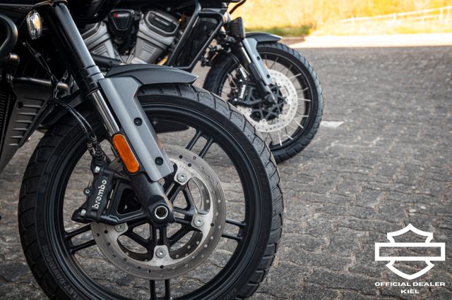 Fahrzeugabbildung Harley-Davidson PAN AMERICA RA1250S SPECIAL ALL BLACK UMBAU
