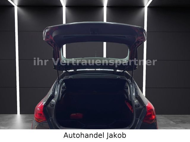 Opel Astra J Lim. 5-trg. Selection/TÜV_SERVICE_NEU!