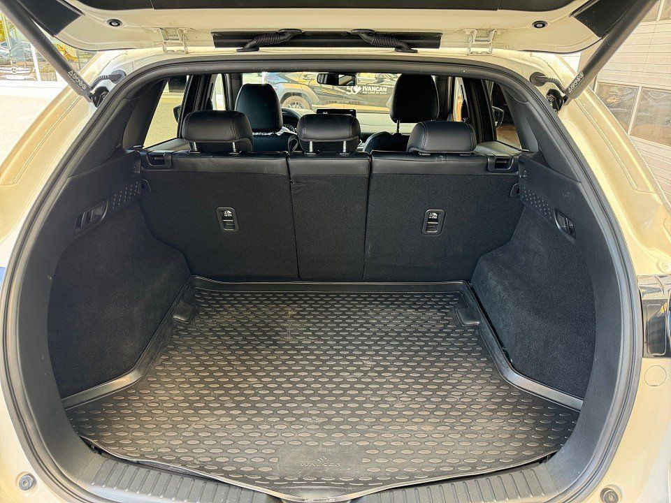 Fahrzeugabbildung Mazda CX-5 2.5i 194PS 6AT FWD HOMURA