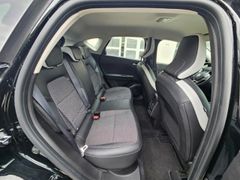 Fahrzeugabbildung Captur II Intens 1.3 TCe 140 EDC EU6d Leder LED