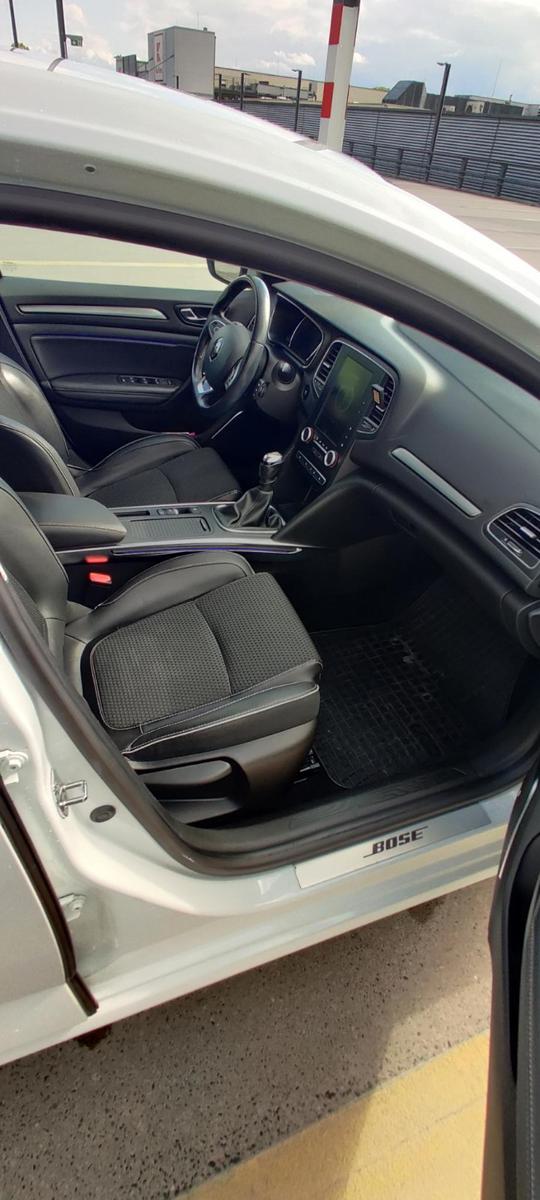 Renault Megane ENERGY TCe 130 Bose Edition Bose Edition