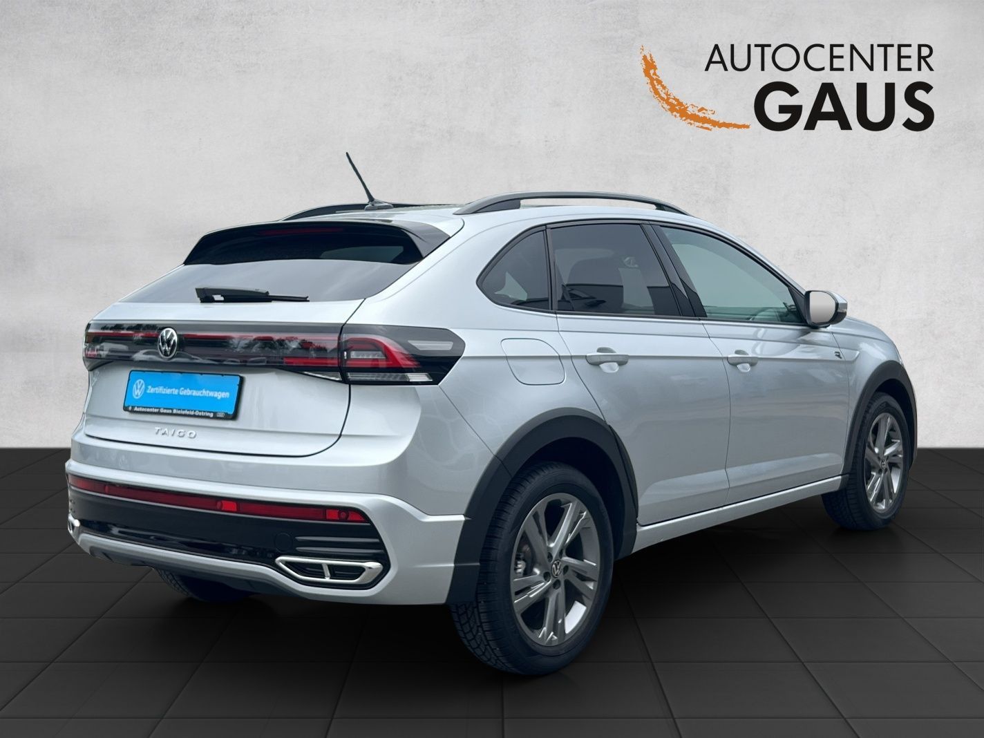 Taigo R-Line 1.0 TSI DSG IQ.Light*ACC*Navi