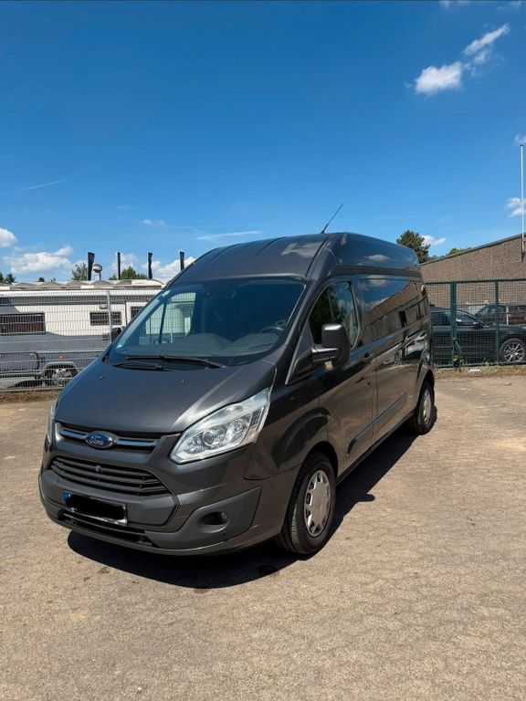 Image of Ford Transit Custom