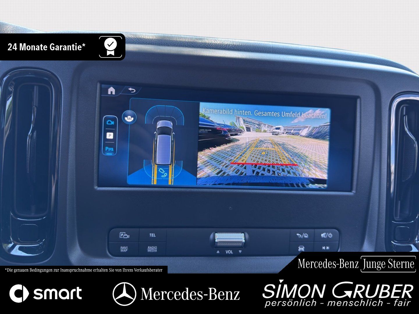 Fahrzeugabbildung Mercedes-Benz Vito 116 Tourer PRO Extralang 2Klima AHK 9Sitzer