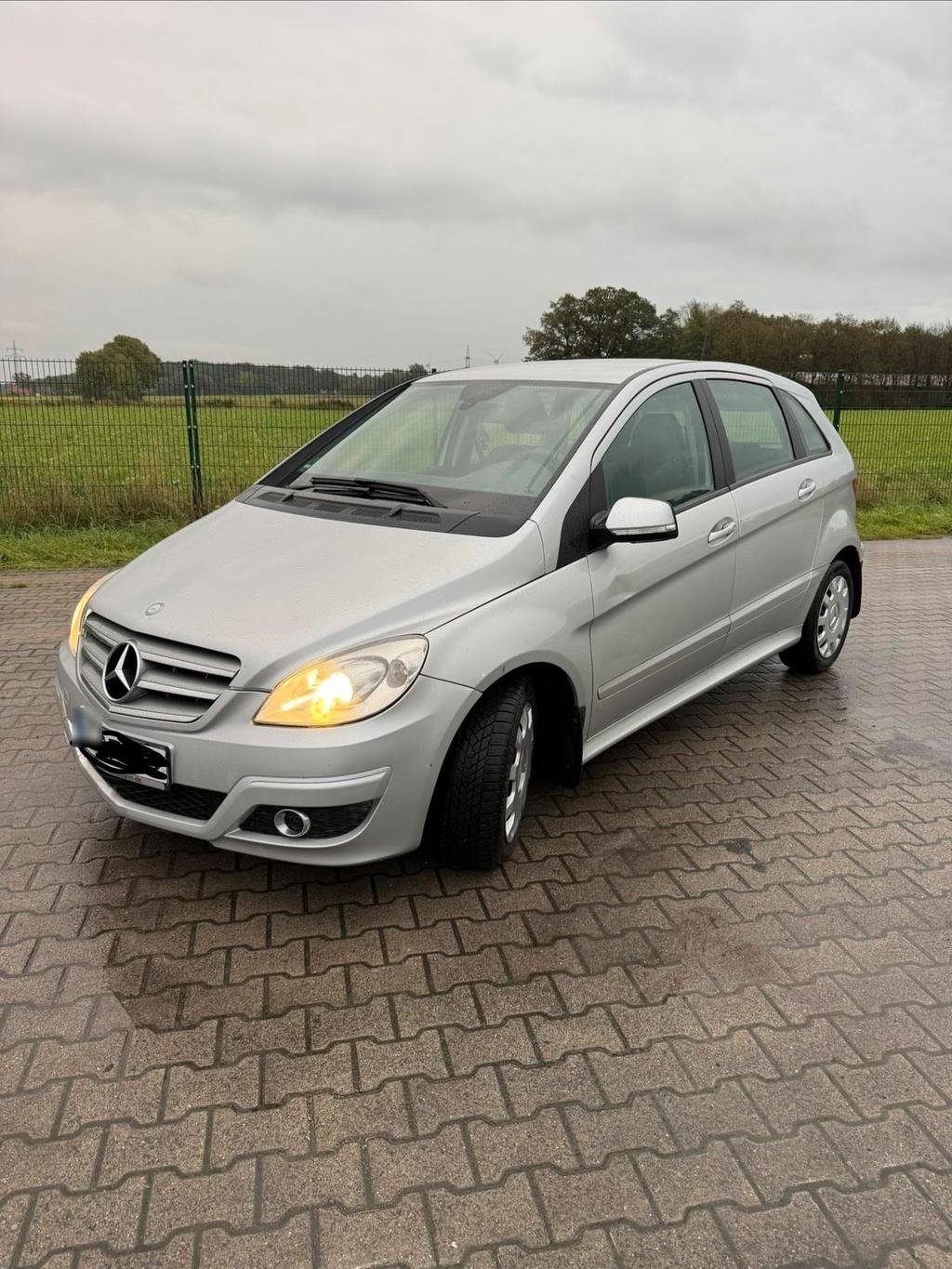Mercedes-Benz Mercedes Benz B- Klasse 180 CDI Tüv neu 10...