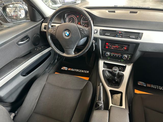 MYAUTOCENTER – Gebraucht- und Jahreswagen mit Werkstattservice in Pfaffenhofen BMW 318 *Klima*TÜV1027*KLIMA*PDC*