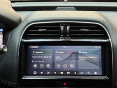 JAGUAR XE R-Dynamic S|ACC|HUD|SHZ|PDC|LED|DAB|BT|Kamera