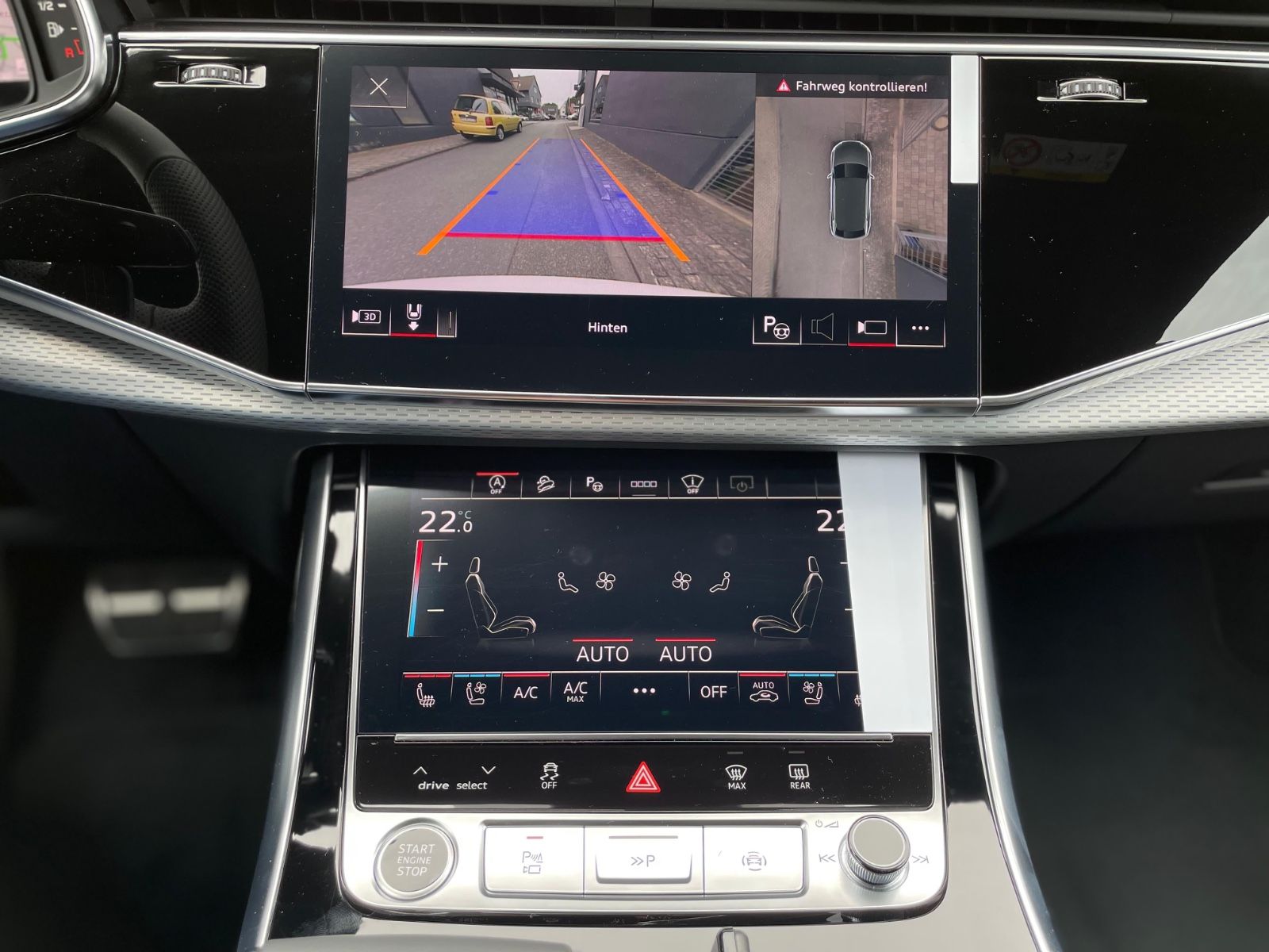 Fahrzeugabbildung Audi Q8 50 TDI Facelift |SLine|HUD|Softclose|23"|B&O|