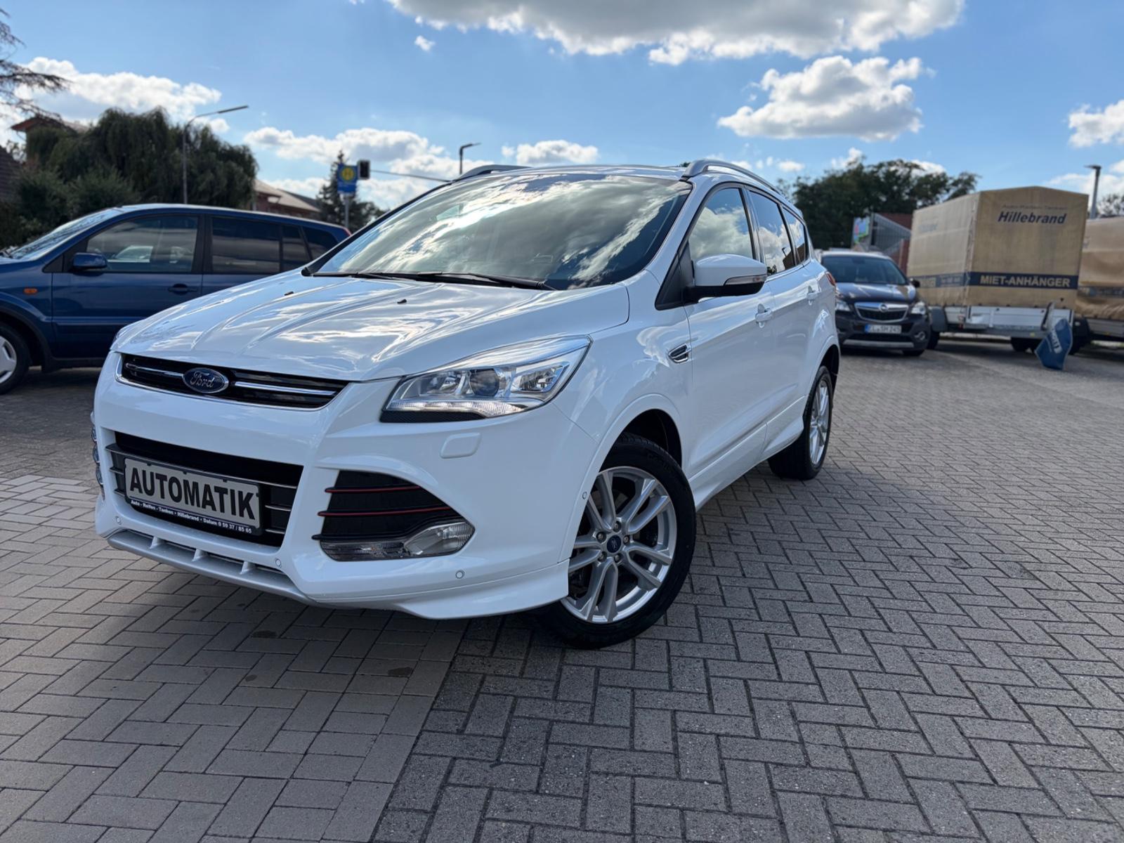 Ford Kuga Individual:Navi,Pano,Kamera,Leder,AHK,SHZ