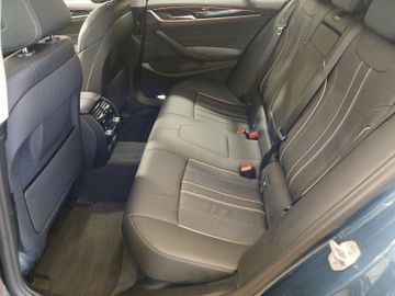 BMW 520 - 11
