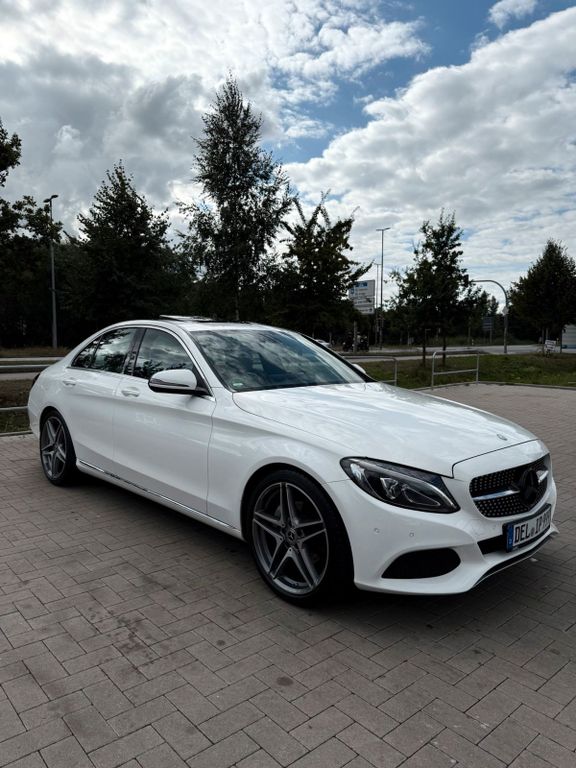 Image of Mercedes-Benz C 220