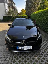 Mercedes-Benz A 160 - Sitzheizung, LED Tagfahrlicht + Scheinwe - Mercedes-Benz A 160 in München
