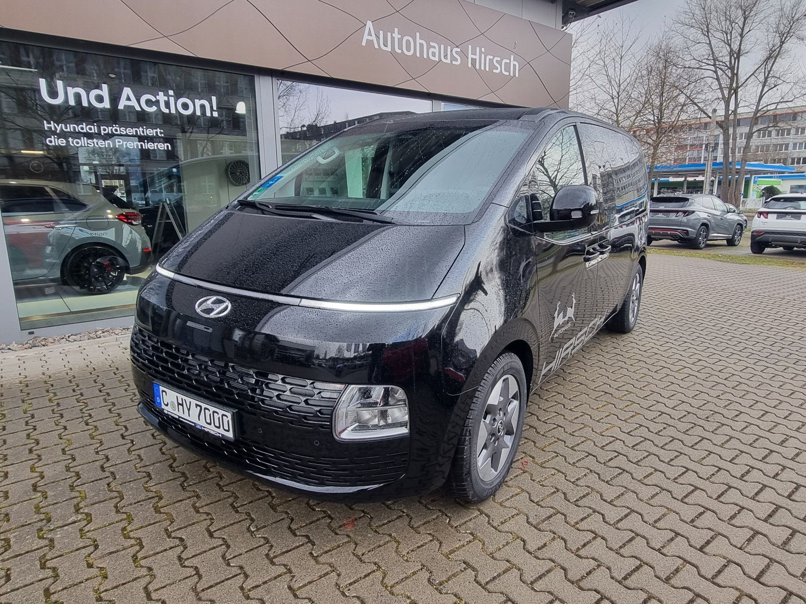 Fahrzeugabbildung Hyundai Staria 2.2 CRDi PRIME 9-Sitzer 2WD PANO ParkP.