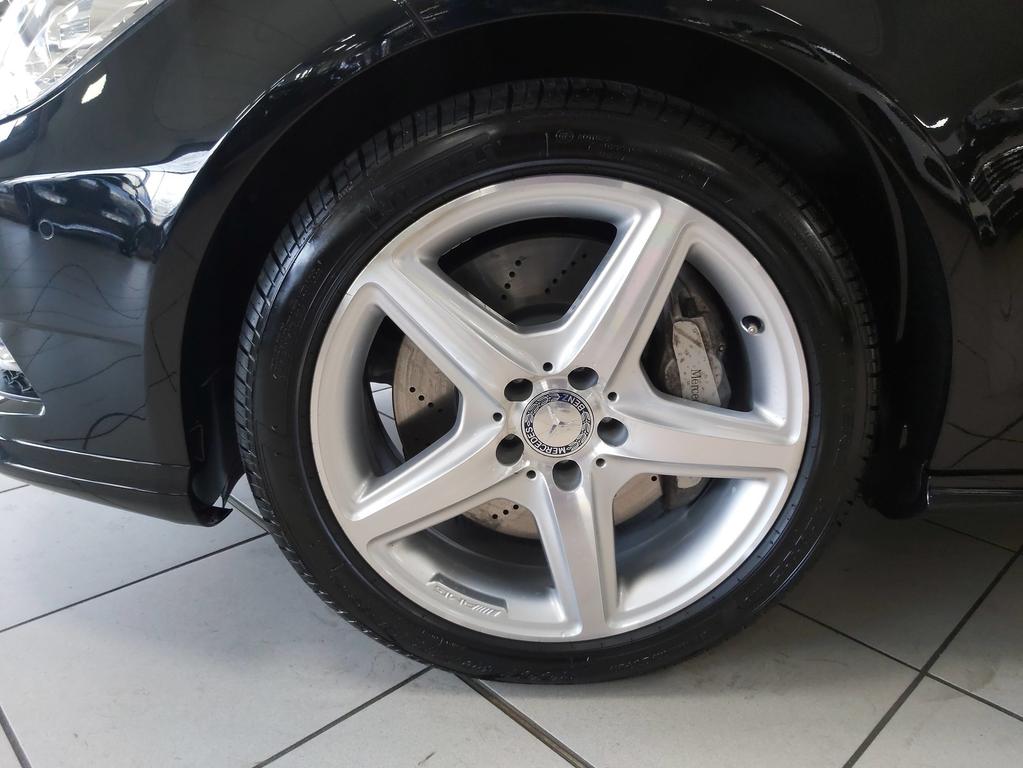 Mercedes-Benz CLS 500