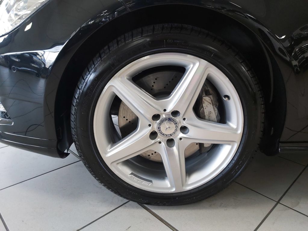 Mercedes-Benz CLS 500 Coupe AMG MEMORY TOTW LEDER AIRM DISTR