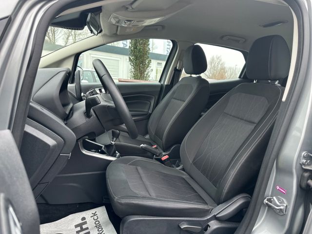 Ford EcoSport  Cool&Connect