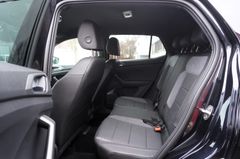 Fahrzeugabbildung Volkswagen T-Cross R-Line/Life DSG Navi Klima SHZ VC ACC!