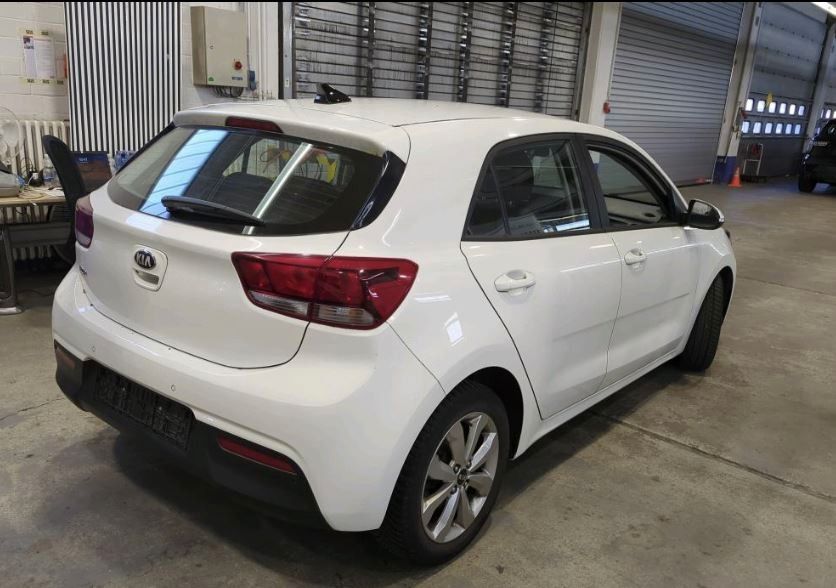 Fahrzeugabbildung Kia Rio 1.0 T-GDI SPIRIT 5-TÜR NAVI/LED/SHZ/PDC/DAB+