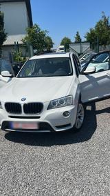 BMW X3 f25 2011 - BMW 520 SUV