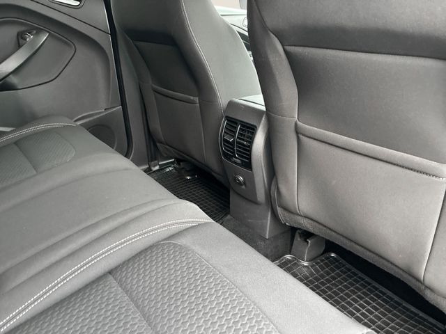 Ford Kuga Cool & Connect Navi+Klima+Temp+Winter-P.+PD