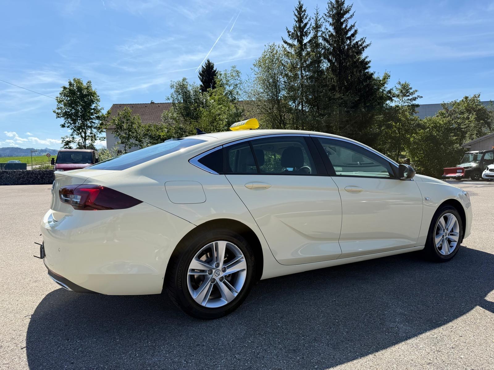 Opel Insignia 2.0 Turbo 125kW Autom.  1.Hand  Folie
