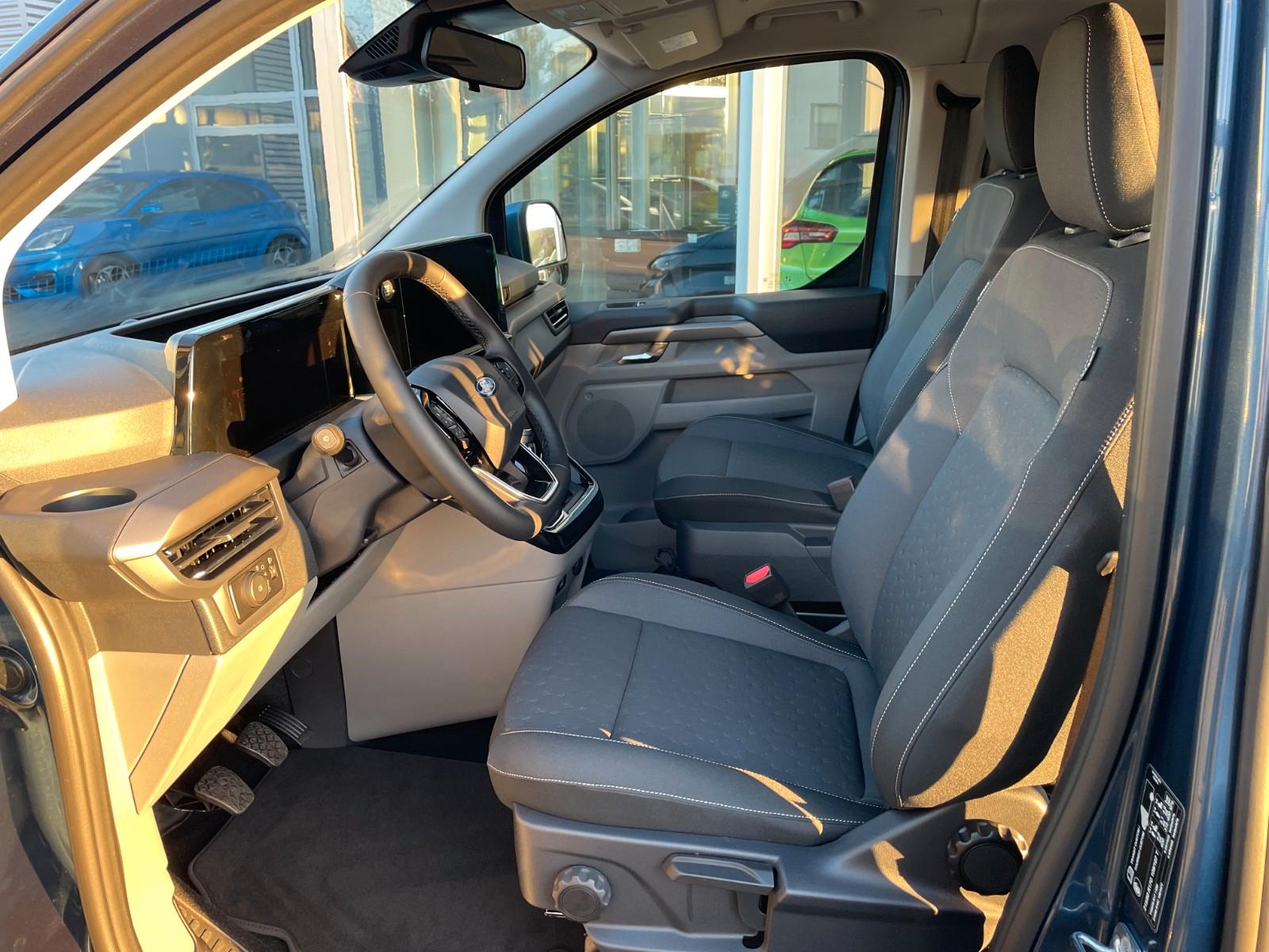 Ford Tourneo Custom L1 Titanium 150PS Schaltgetriebe