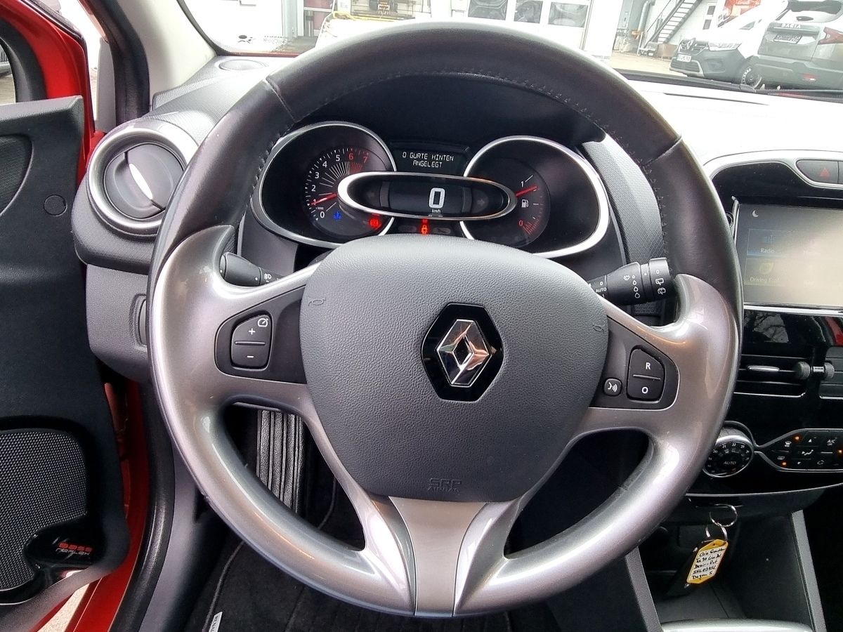 Fahrzeugabbildung Renault Clio Grandtour LIMITED Deluxe TCe 90