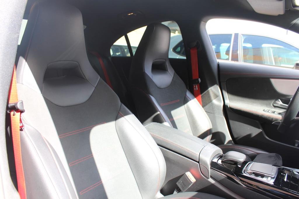 Mercedes-Benz CLA 35 AMG