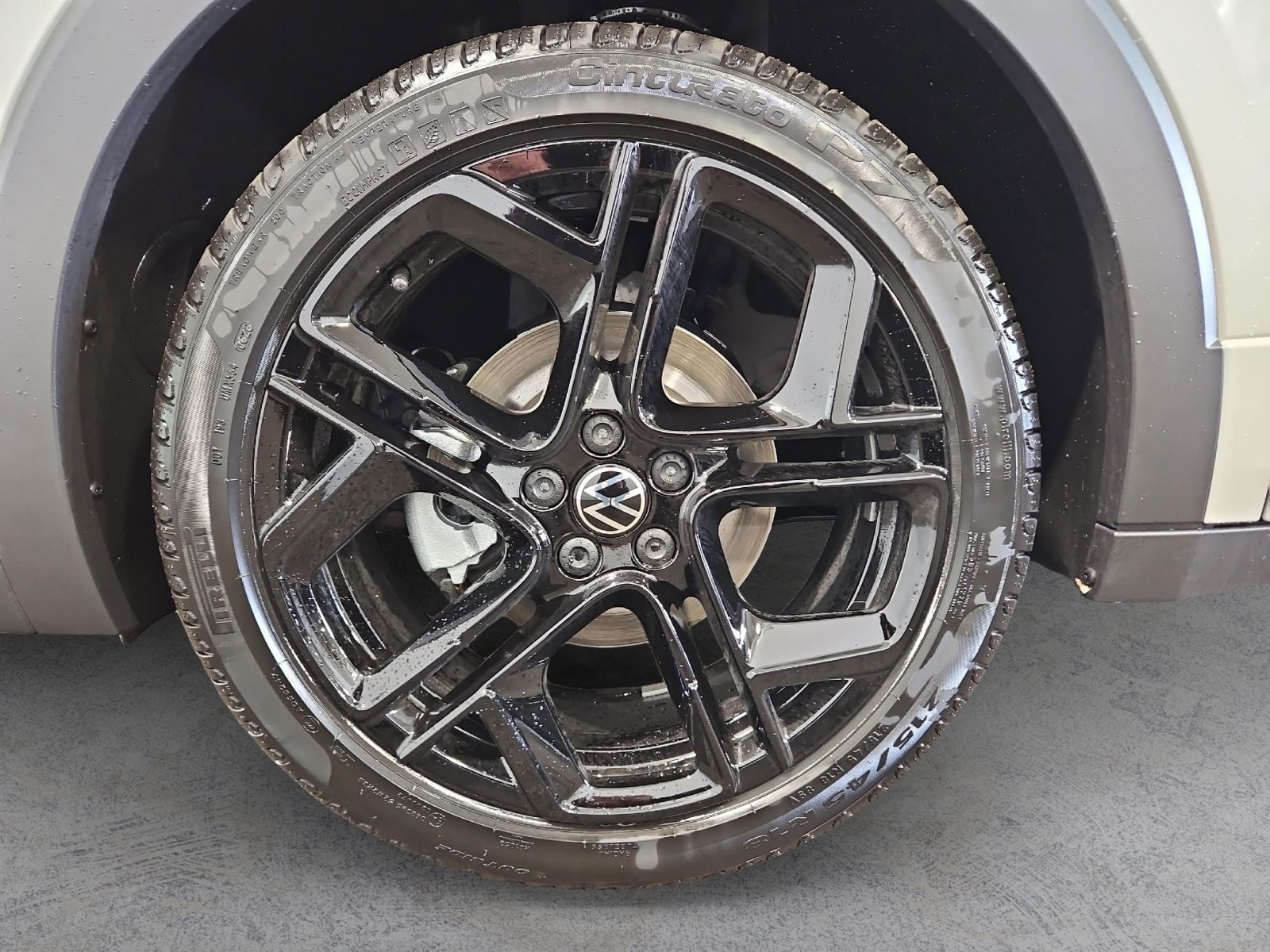 Volkswagen T-Cross - Bild 8
