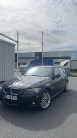 BMW 320d Touring Edition Exclusive Edition Exclusive - BMW 320: 320d Exclusive Edition