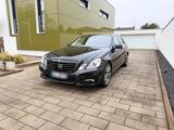 Mercedes-Benz Mercedes Benz E350 4Matic - Mercedes-Benz E 350 aus 2009: 4matic