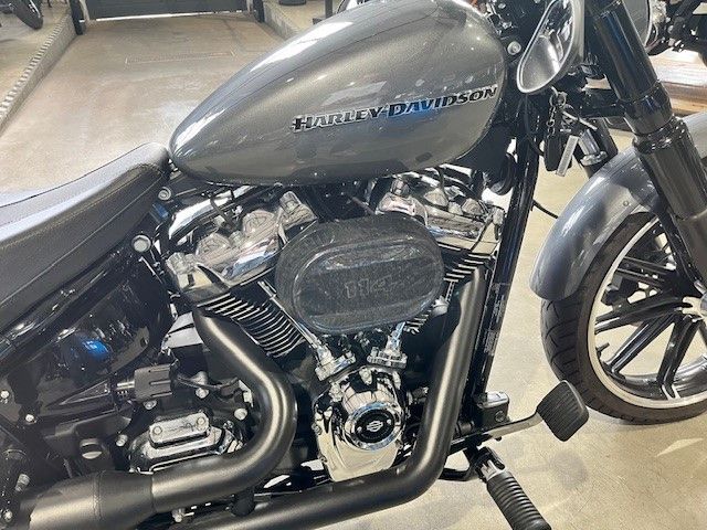 Fahrzeugabbildung Harley-Davidson FXBRS Breakout 114 Jekill 260er umbau
