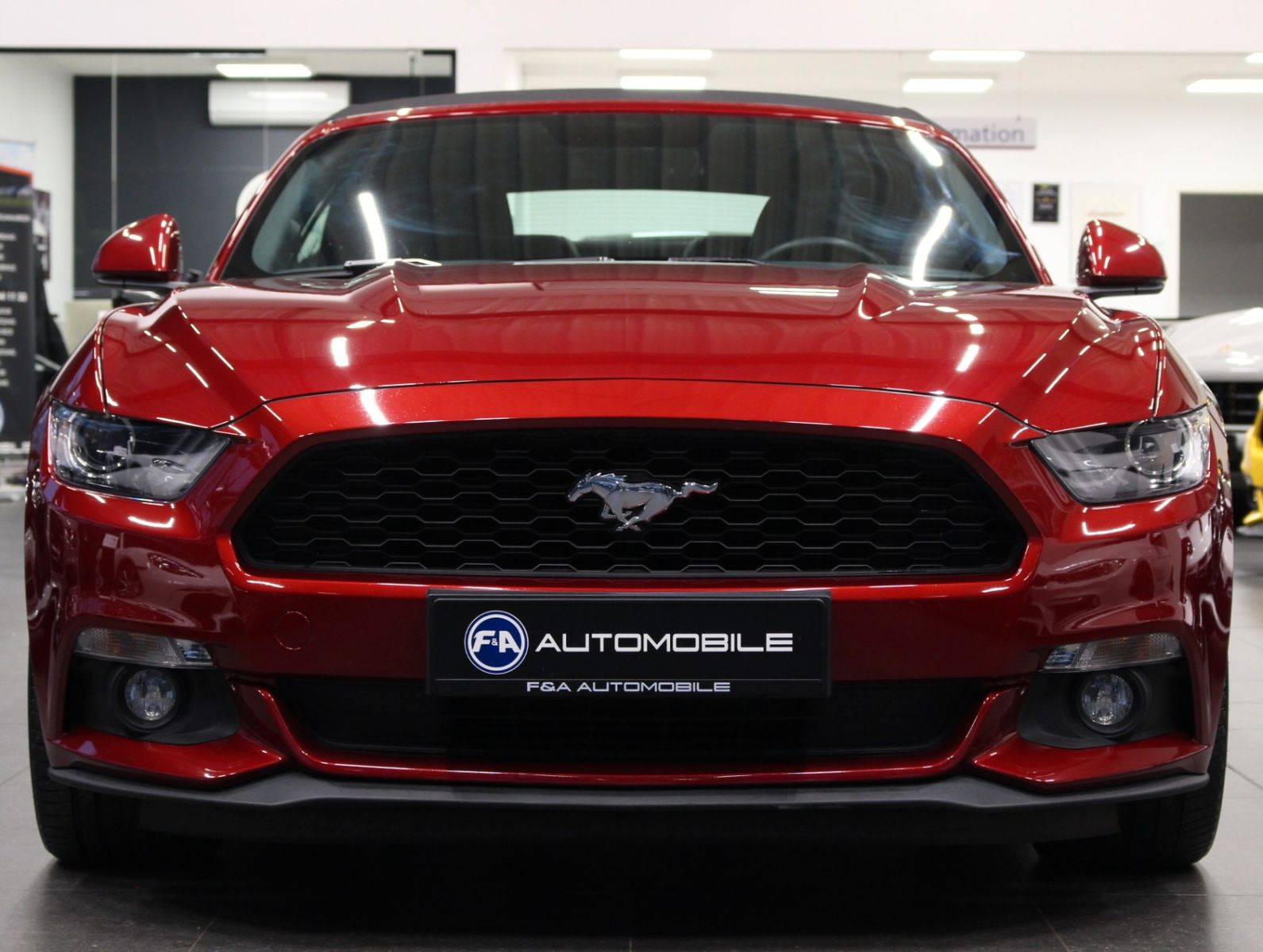 Fahrzeugabbildung Ford Mustang 2.3 EcoBoost Auto