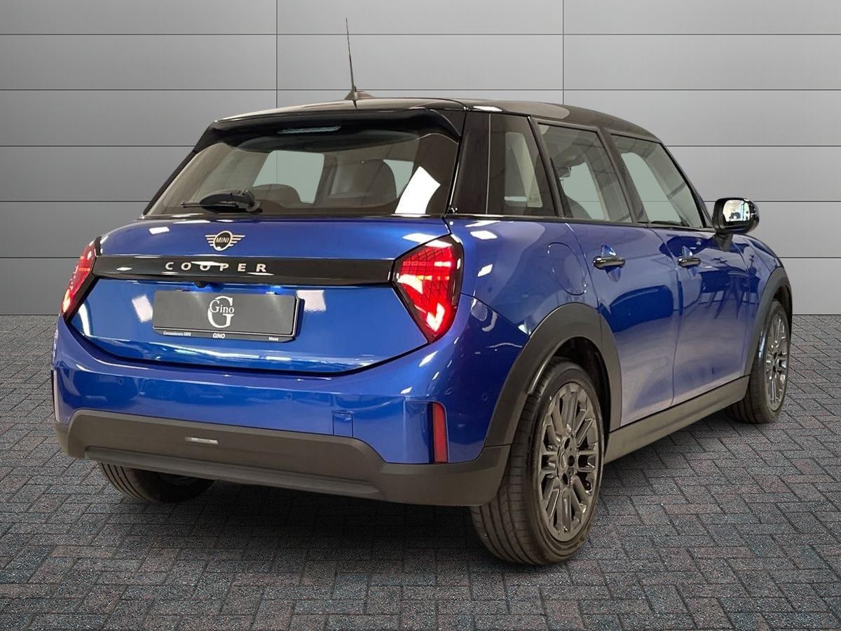 MINI Mini Cooper F65 5p - Mini Cooper 5p 1.5 C C imagem 3