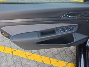 Volkswagen Golf - 7