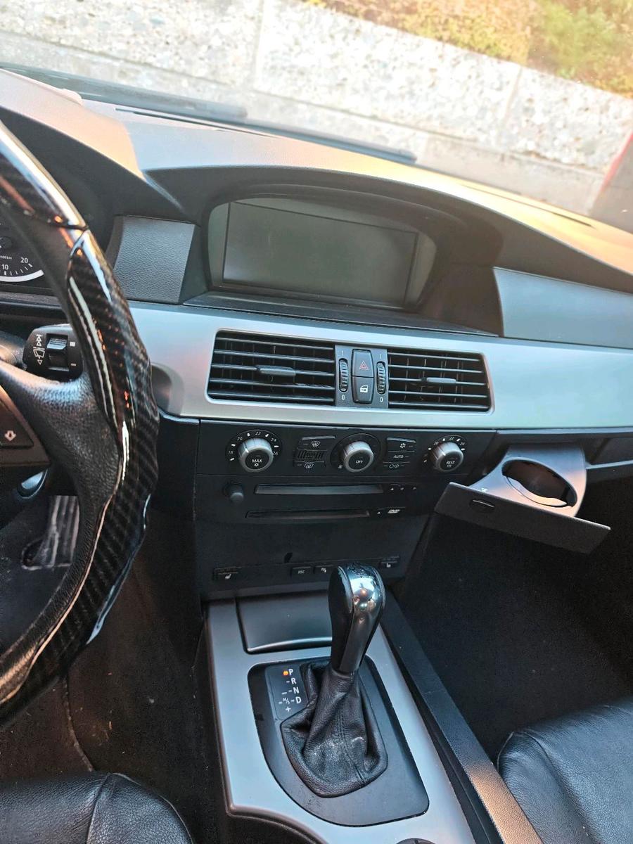 BMW 525 2005 — photo 13