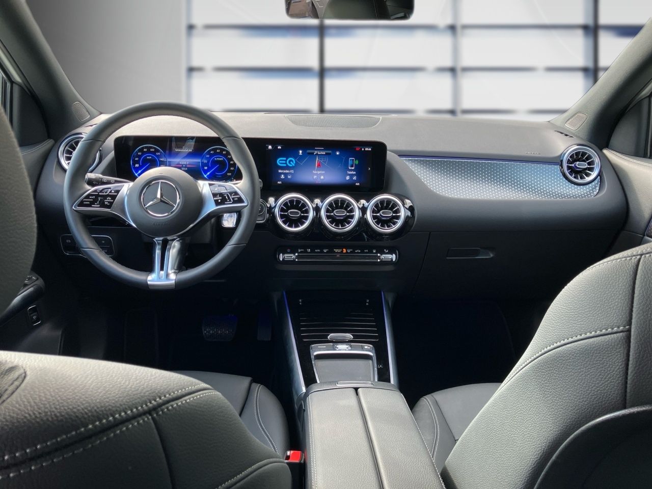 Fahrzeugabbildung Mercedes-Benz EQA 250+ BONUS+PANO+LENKRADHEIZ+KAMERA+