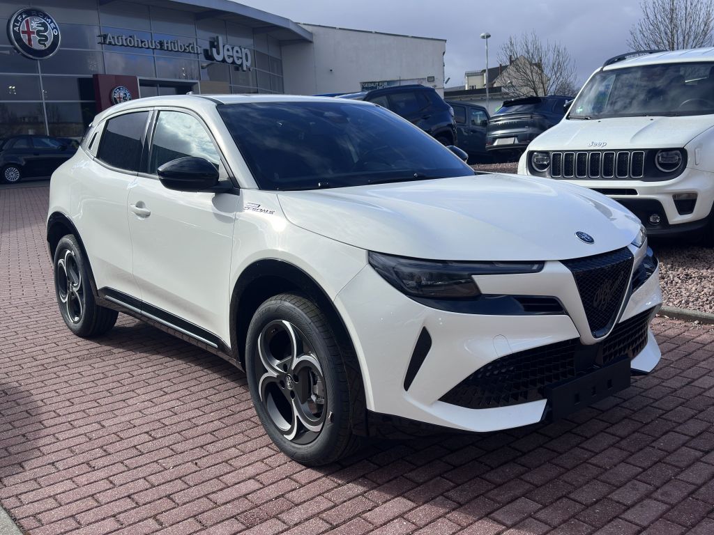 Alfa Romeo Junior Sport Speciale e-DCT6 ab 229€ mtl. Leasen