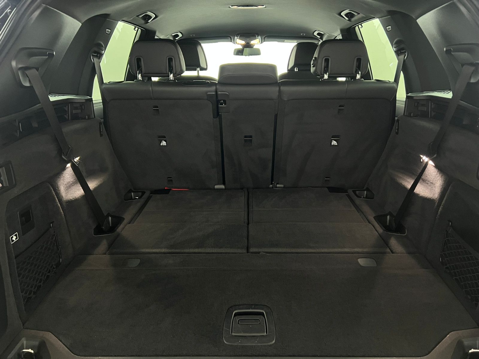 Fahrzeugabbildung BMW X5 xDrive 30 d M SPORT/DAB/AHK/ACC/360*/7-SITZER