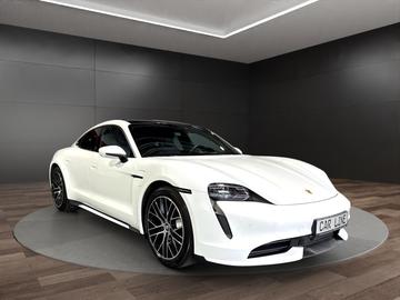 صورة 2 لـ 2020 Porsche TAYCAN