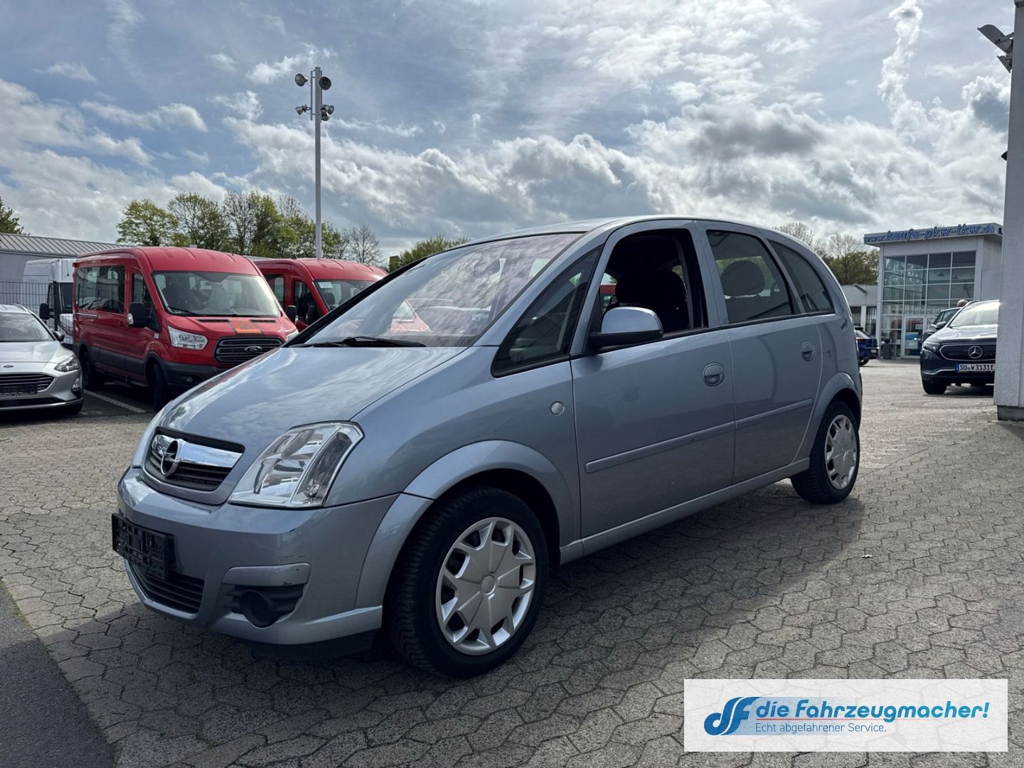 Fahrzeugabbildung Opel Meriva Edition GA Klima el.SP Spieg. *EXPORT