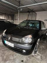 Renault Clio 2 1.2l 16V *Frischer tüv* - gebrauchte Renault Clio aus dem Jahr 2002