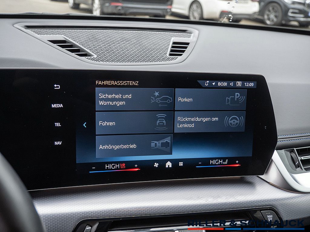 BMW X1 xDrive 23d M-Sport KAMERA NAVI AHK ACC LED foto 12