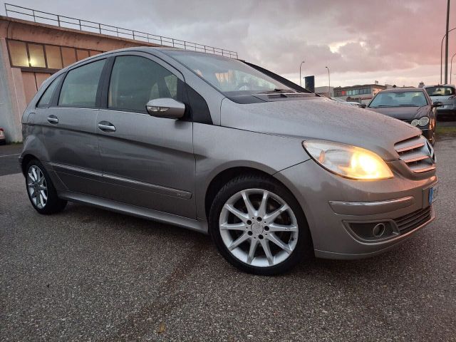 Mercedes-Benz B 180 CDI Avantgarde-GARANZIA 12 M