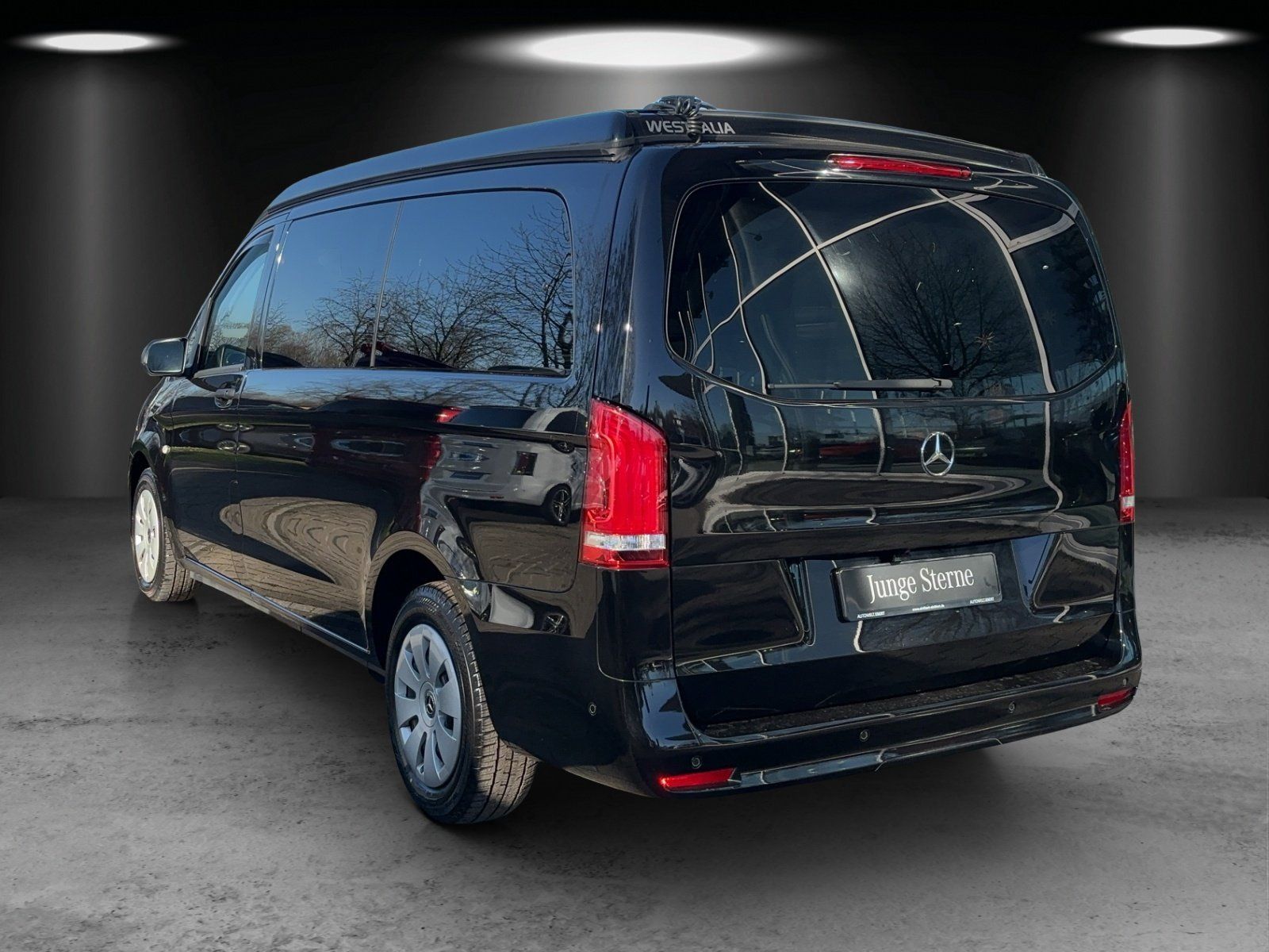 Fahrzeugabbildung Mercedes-Benz Marco Polo 220d ACTIVITY Eigenausbau Küche Solar