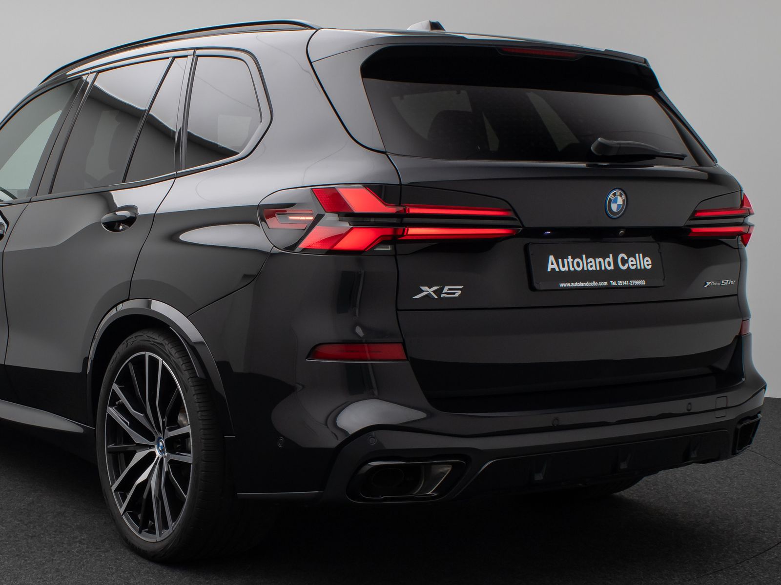 Fahrzeugabbildung BMW X5 xD50e M Sport Pro Pano 360°HUD DAB H/K SoftCl