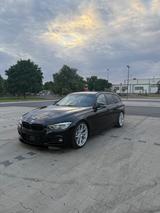 BMW 335d xDrive Touring M Sport Shadow Auto. M S... - gebrauchte BMW 335 aus dem Jahr 2015